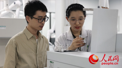 朱会娟团队正正在潜心开辟AI西医大